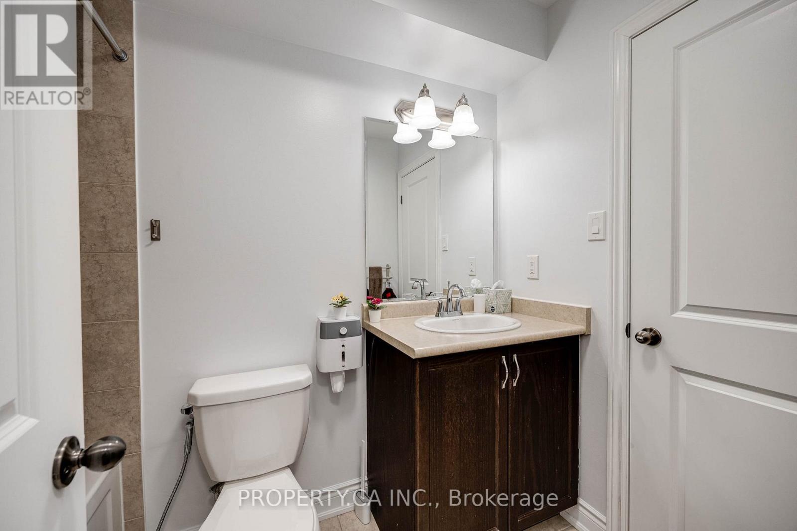 53 - 1331 Major Mackenzie Drive, Vaughan, Ontario  L6A 4W4 - Photo 23 - N12769636