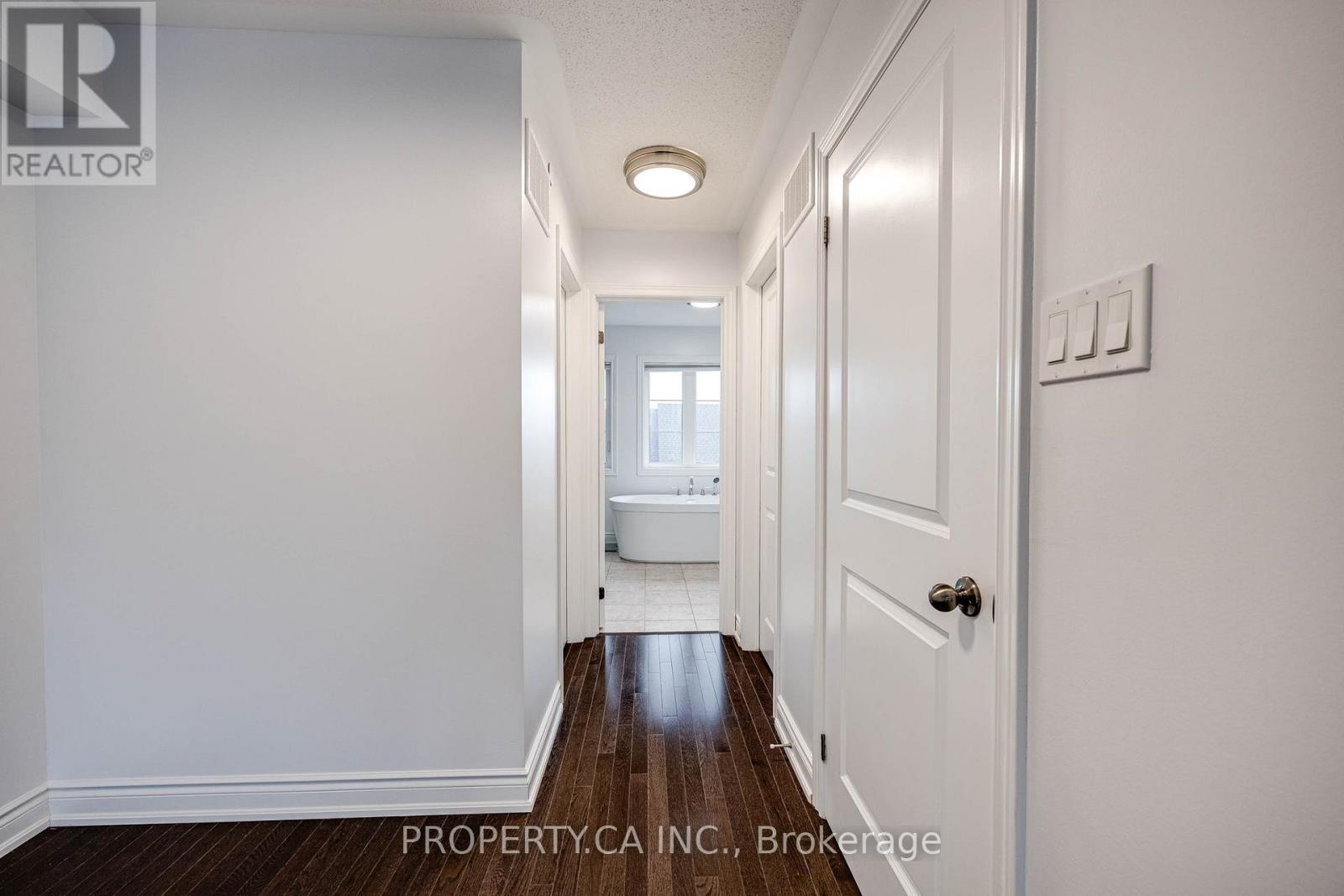 53 - 1331 Major Mackenzie Drive, Vaughan, Ontario  L6A 4W4 - Photo 36 - N12769636