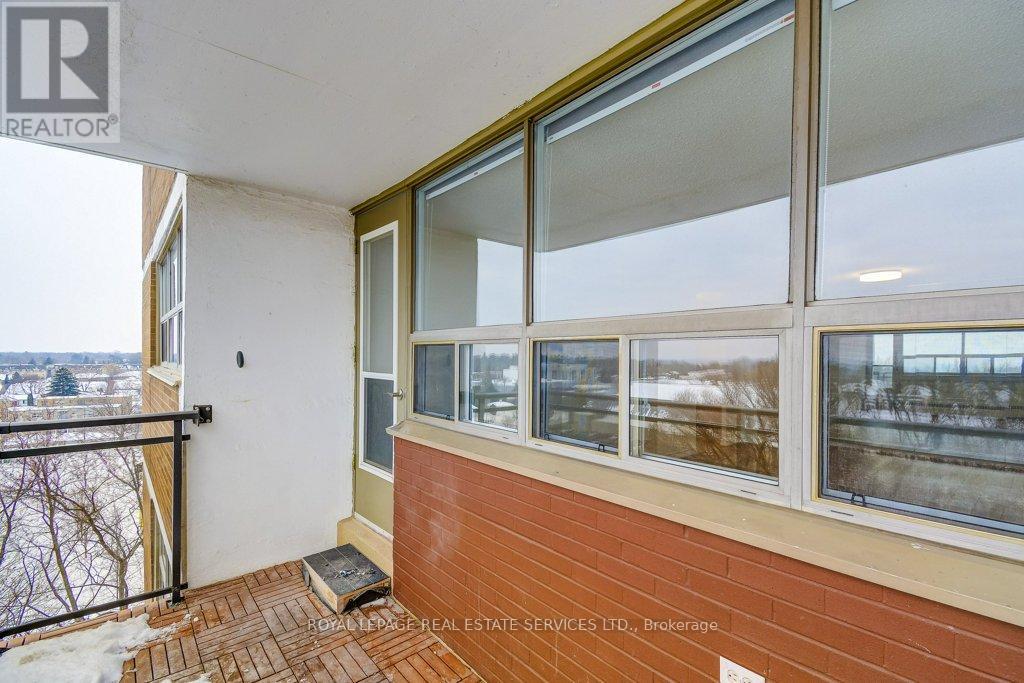 907 - 212 Kerr Street, Oakville, Ontario  L6K 3B1 - Photo 35 - W12756618