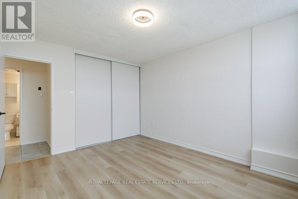 907 - 212 Kerr Street, Oakville, Ontario  L6K 3B1 - Photo 29 - W12756618