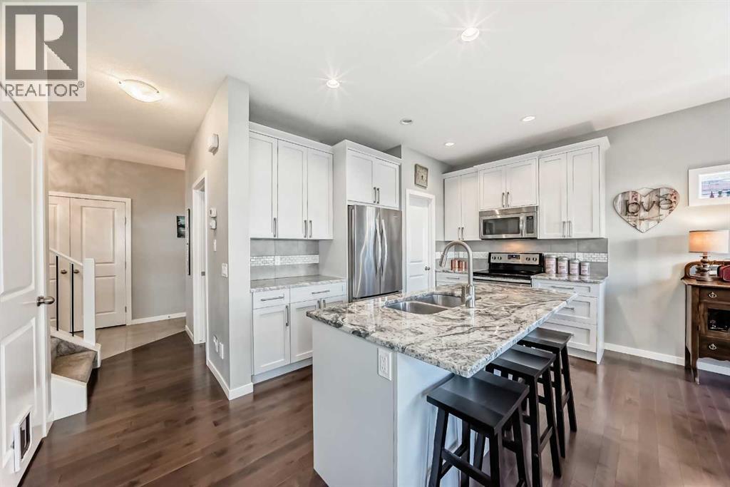 4 Bethune Way, Carstairs, Alberta  T0M 0N0 - Photo 4 - A2267541