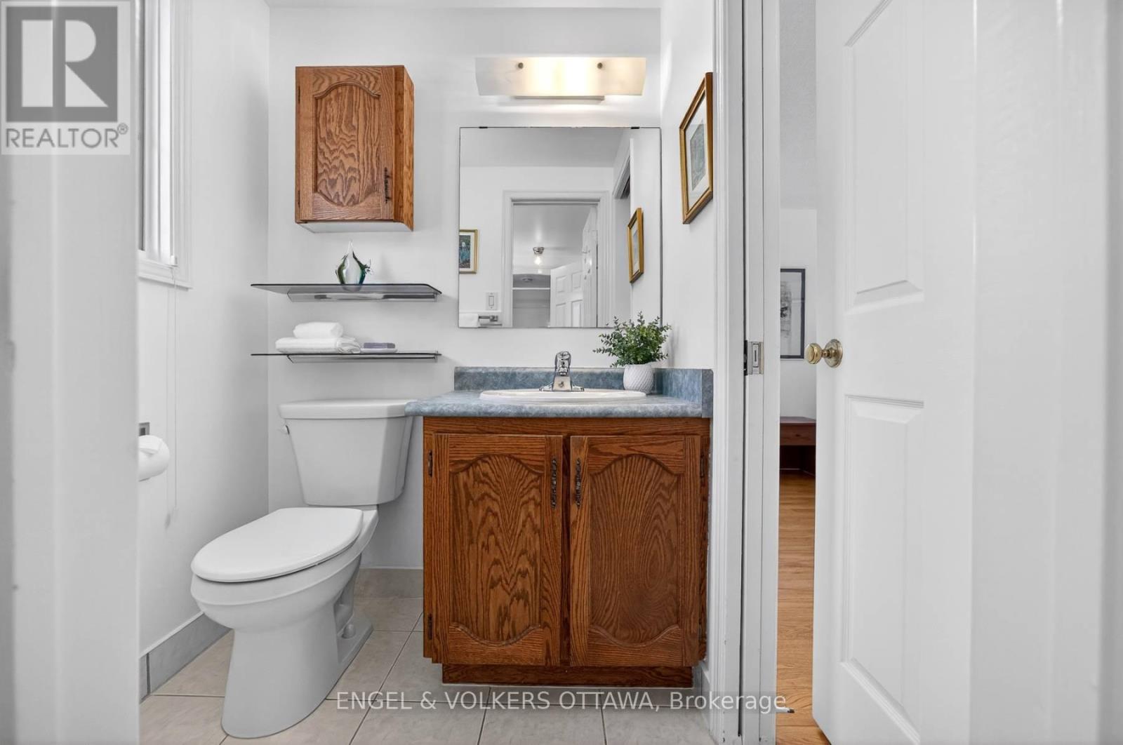 82 Leacock Drive, Ottawa, Ontario  K2K 2A8 - Photo 26 - X12769648