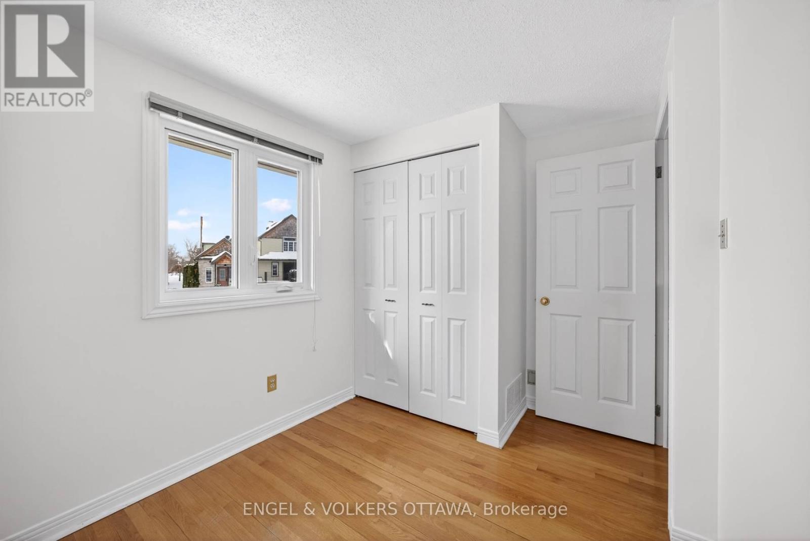 82 Leacock Drive, Ottawa, Ontario  K2K 2A8 - Photo 30 - X12769648