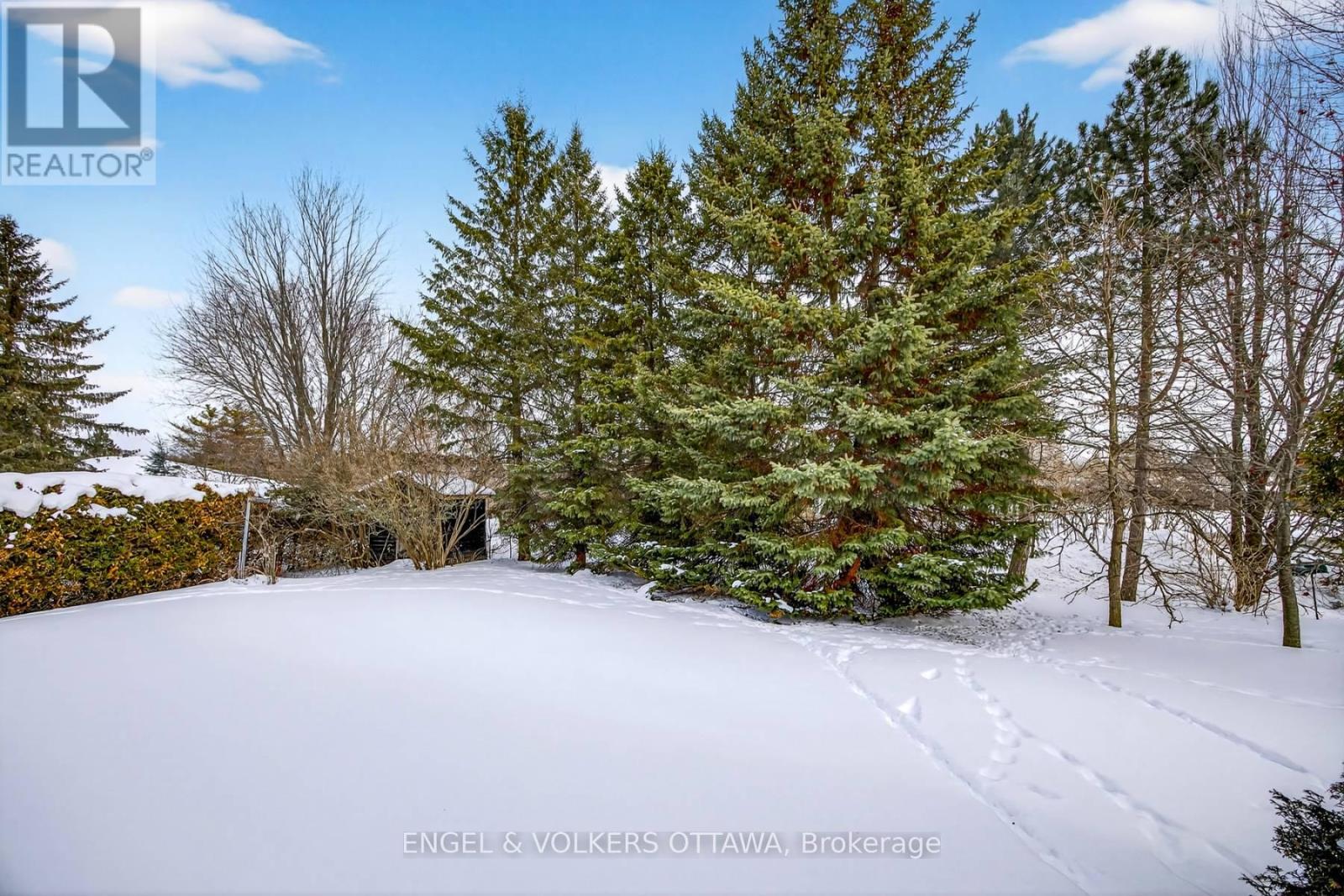 82 Leacock Drive, Ottawa, Ontario  K2K 2A8 - Photo 35 - X12769648