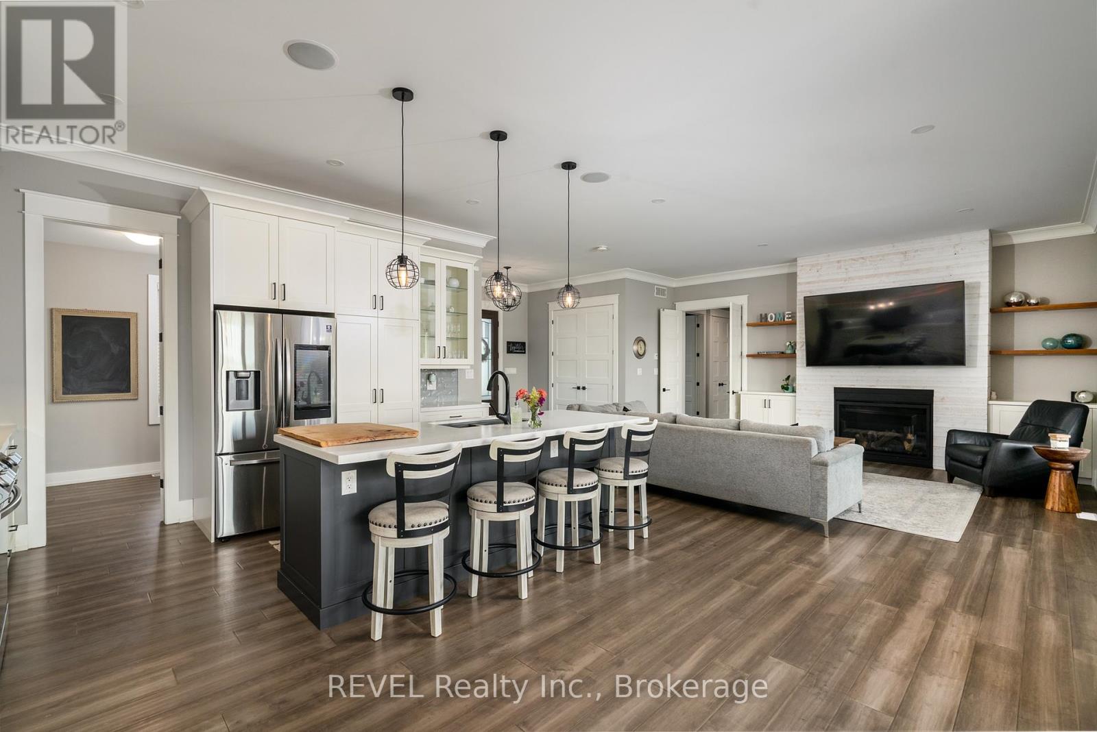 864 Concession 1 Rd Road, Niagara-On-The-Lake, Ontario  L0S 1J0 - Photo 11 - X12769642