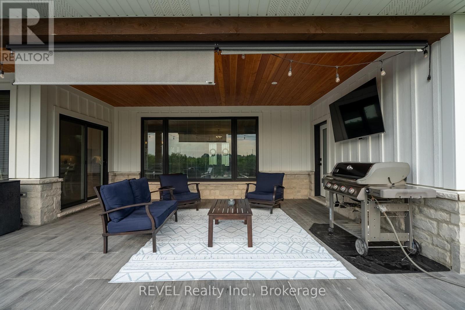 864 Concession 1 Rd Road, Niagara-On-The-Lake, Ontario  L0S 1J0 - Photo 37 - X12769642