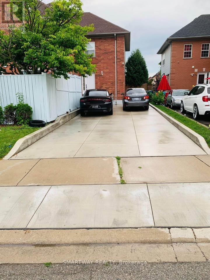 48 Giraffe Avenue, Brampton, Ontario  L6R 1Y9 - Photo 1 - W12749118