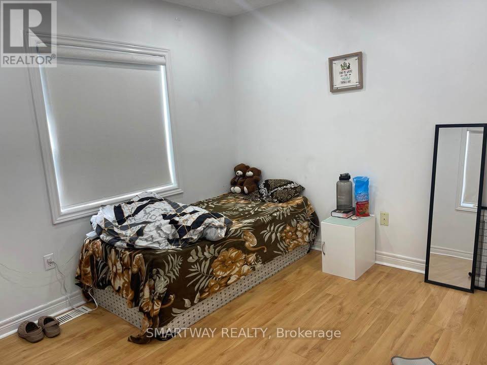 48 Giraffe Avenue, Brampton, Ontario  L6R 1Y9 - Photo 6 - W12749118