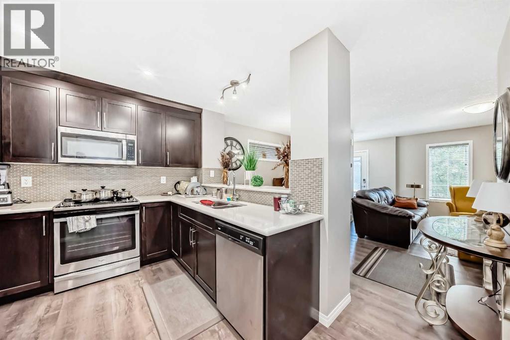 48 Yorkville Avenue Sw, Calgary, Alberta  T2X 4J5 - Photo 7 - A2266735