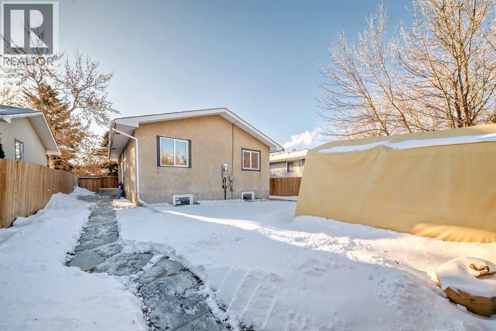 3221 32a Avenue Se, Calgary, Alberta  T2B 0J6 - Photo 44 - A2275984