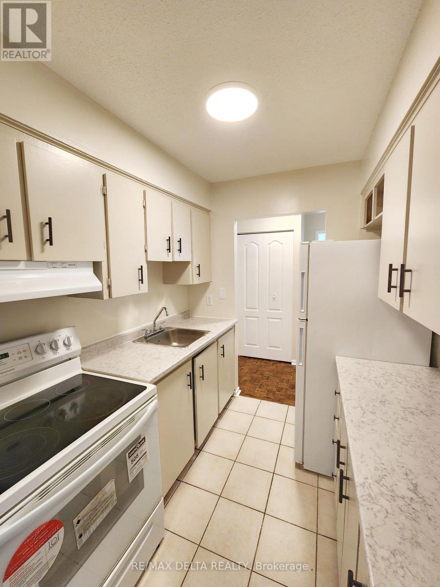 101a - 2044 Arrowsmith Drive, Ottawa, Ontario  K1J 7V8 - Photo 4 - X12769658