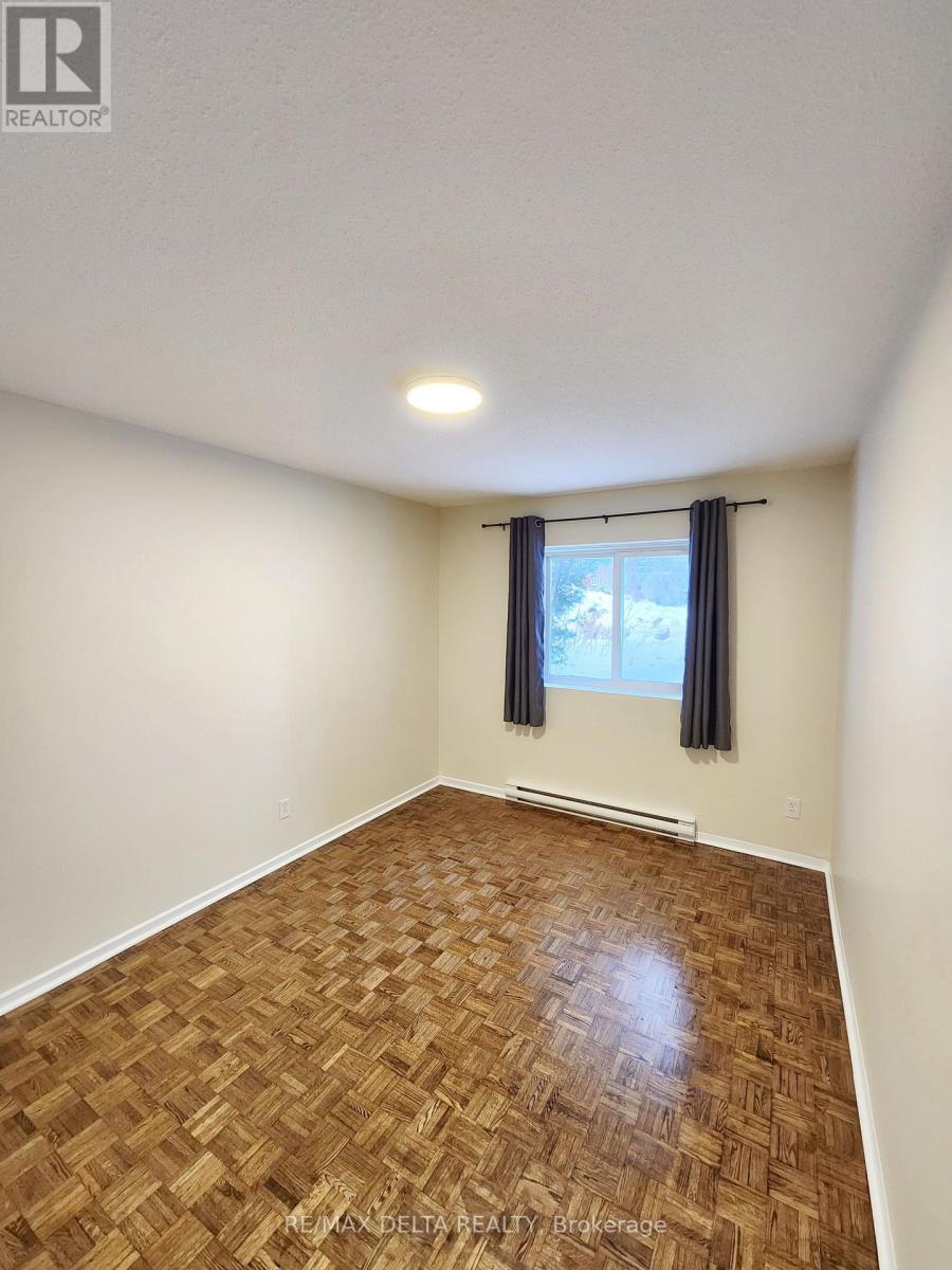 101a - 2044 Arrowsmith Drive, Ottawa, Ontario  K1J 7V8 - Photo 9 - X12769658