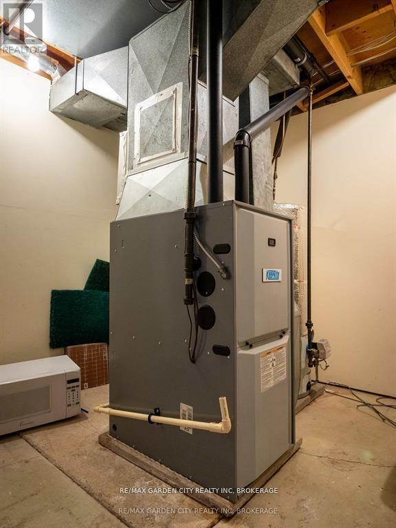 9 Churchill Street, St. Catharines, Ontario  L2S 2P3 - Photo 30 - X12769664