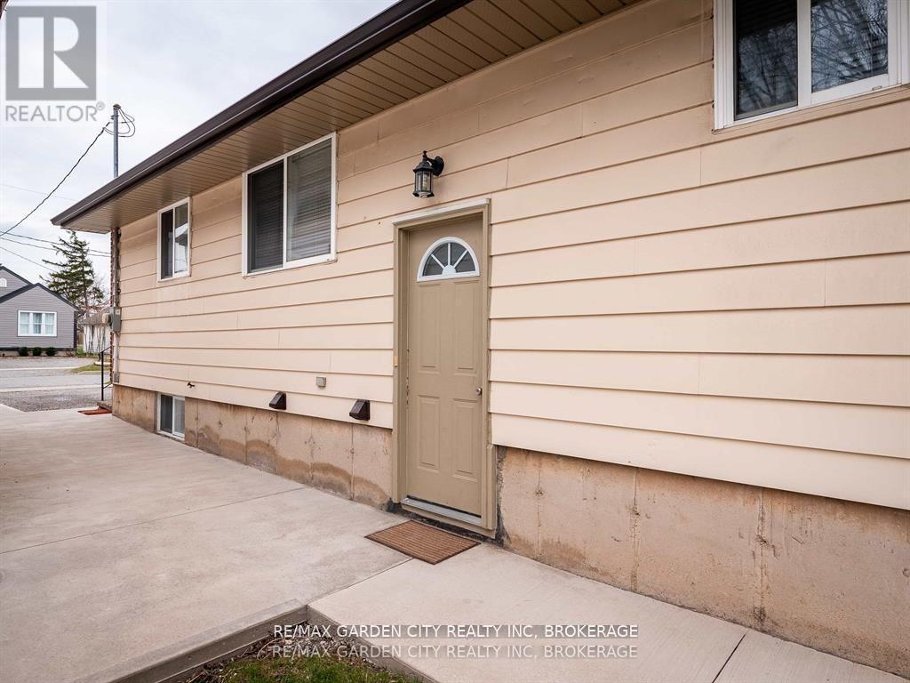 9 Churchill Street, St. Catharines, Ontario  L2S 2P3 - Photo 31 - X12769664