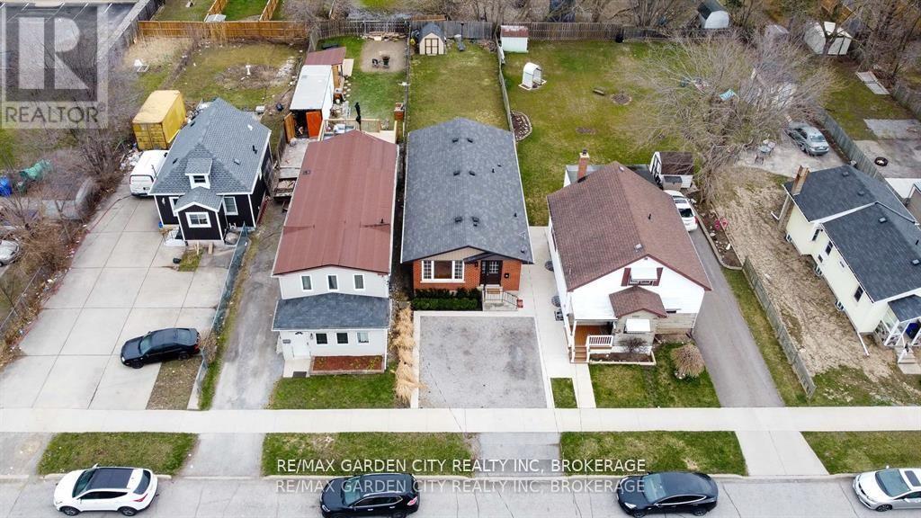 9 Churchill Street, St. Catharines, Ontario  L2S 2P3 - Photo 34 - X12769664