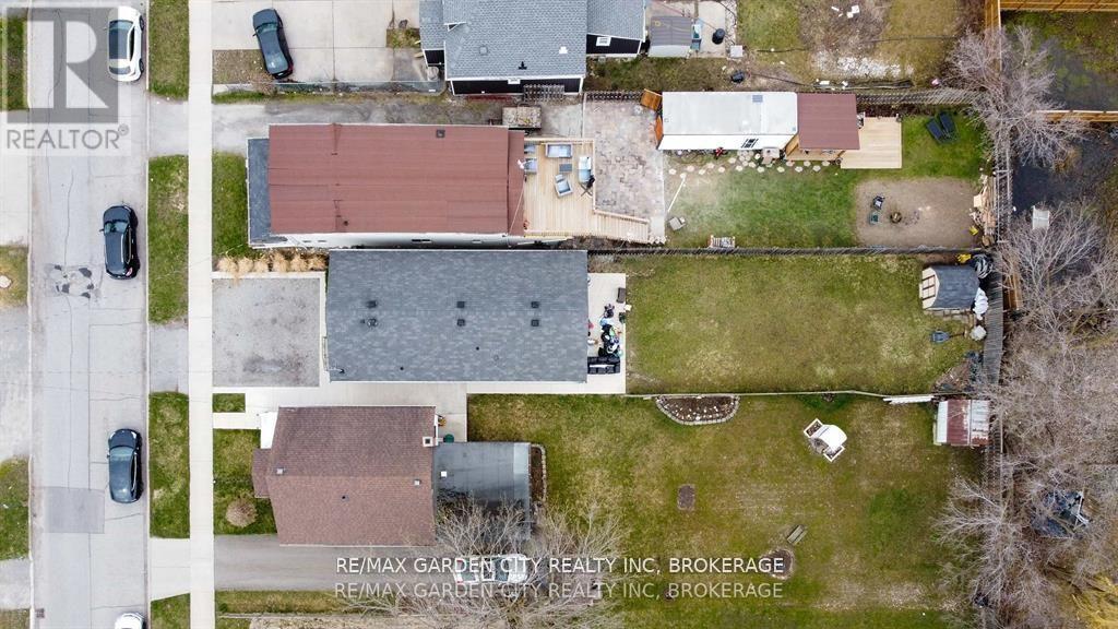 9 Churchill Street, St. Catharines, Ontario  L2S 2P3 - Photo 38 - X12769664