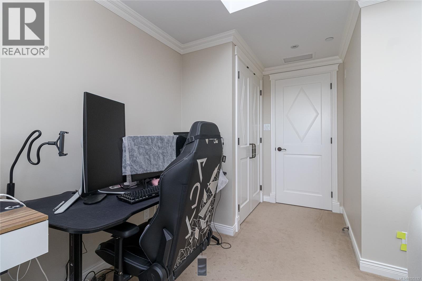 405 1175 Beach Dr, Oak Bay, British Columbia  V8S 2N2 - Photo 25 - 1025332