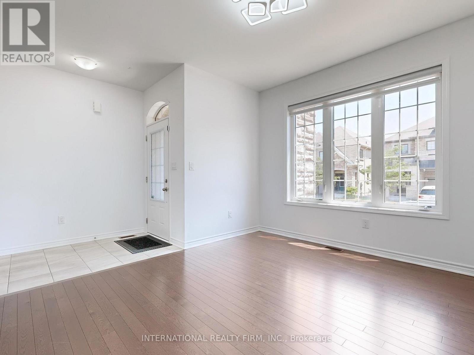 59 Westfield Drive, Whitby (Lynde Creek), Ontario  L1P 0E9 - Photo 3 - E12769662