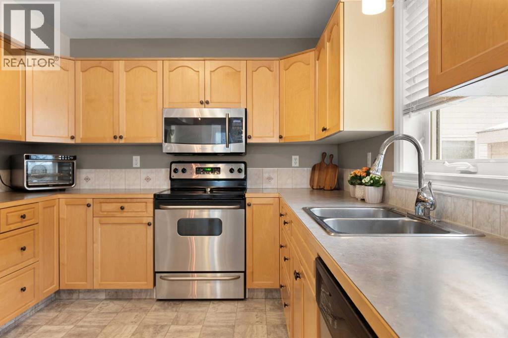 928 3 Street Sw, Redcliff, Alberta  T0J 2P0 - Photo 17 - A2283268