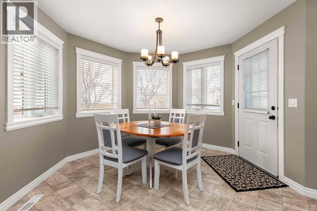 928 3 Street Sw, Redcliff, Alberta  T0J 2P0 - Photo 12 - A2283268