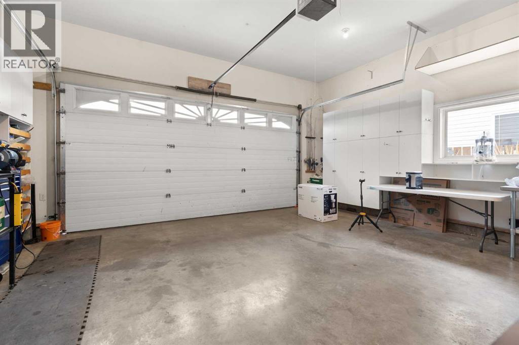 928 3 Street Sw, Redcliff, Alberta  T0J 2P0 - Photo 38 - A2283268