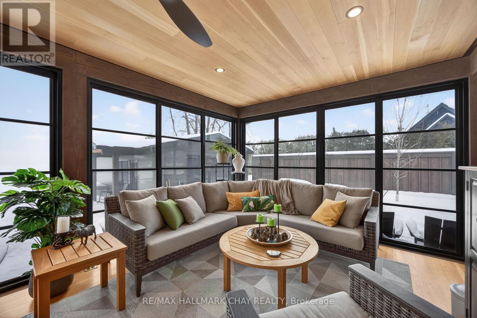 1 Sunnyside Avenue, Oro-Medonte, Ontario  L0L 2E0 - Photo 27 - S12763190