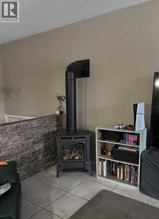 2, 1701 St Edward Boulevard N, Lethbridge, Alberta  T1H 1X2 - Photo 5 - A2280720