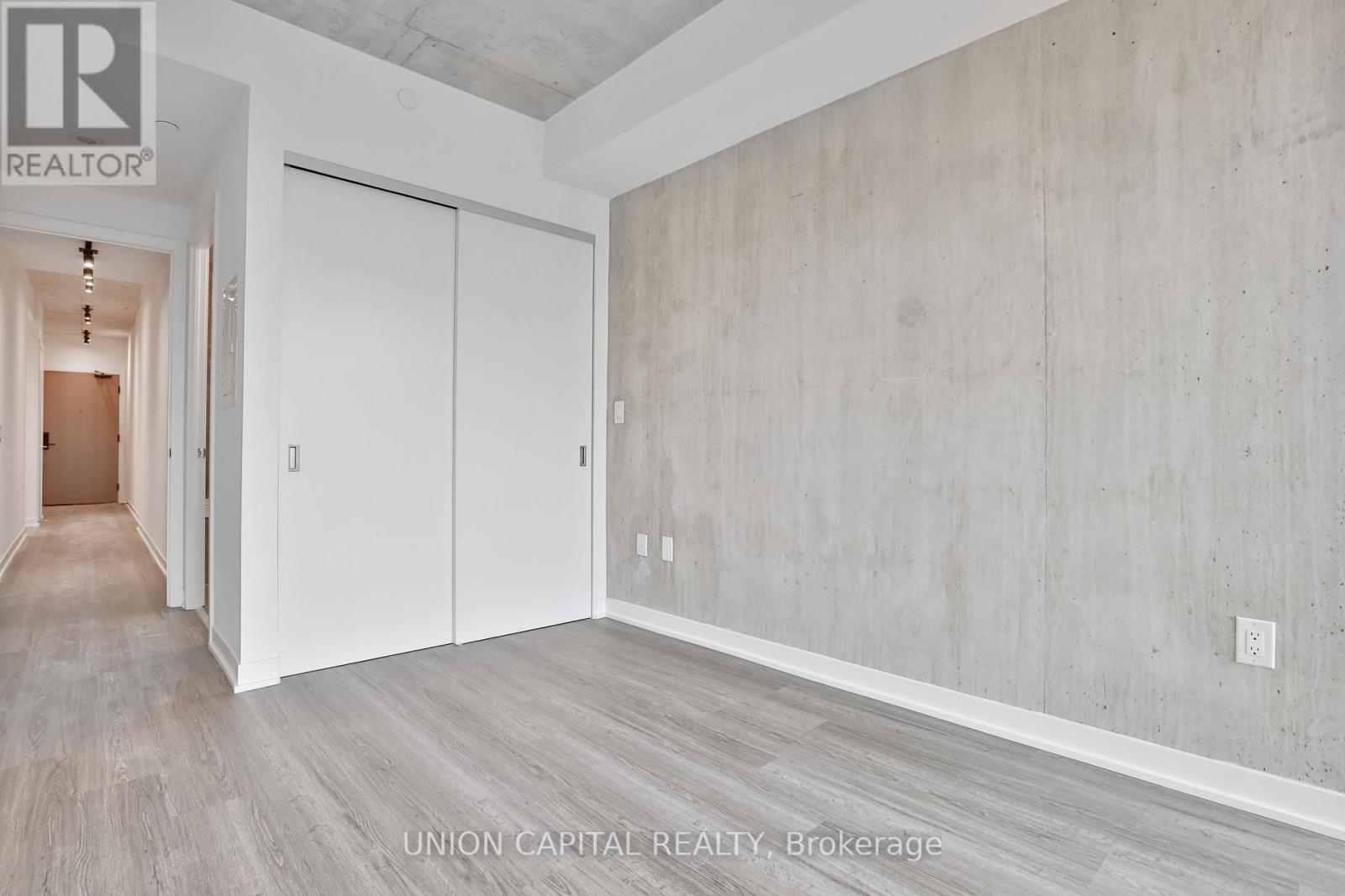 202 - 195 Mccaul Street, Toronto, Ontario  M5T 0E5 - Photo 13 - C12769682