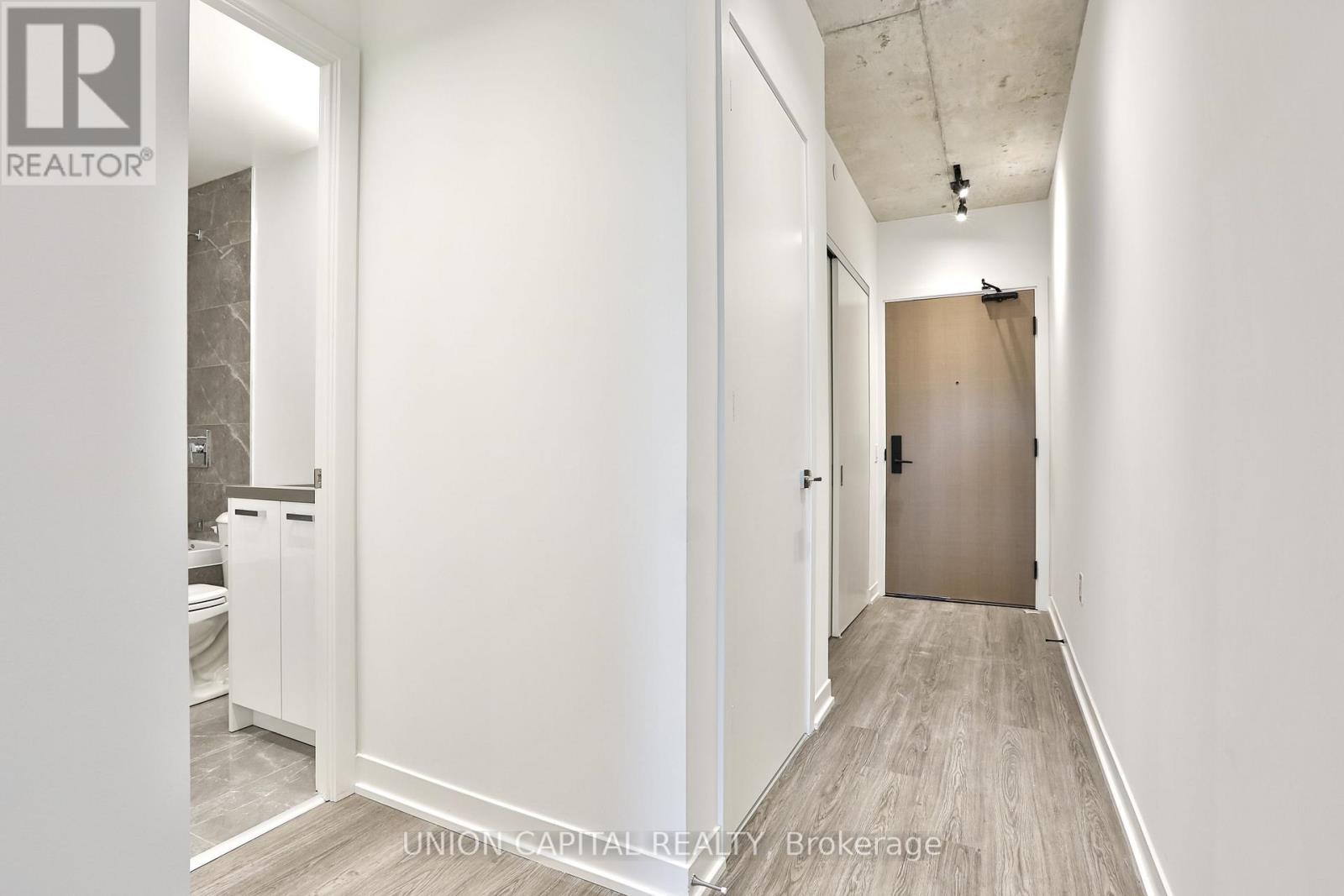 202 - 195 Mccaul Street, Toronto, Ontario  M5T 0E5 - Photo 18 - C12769682