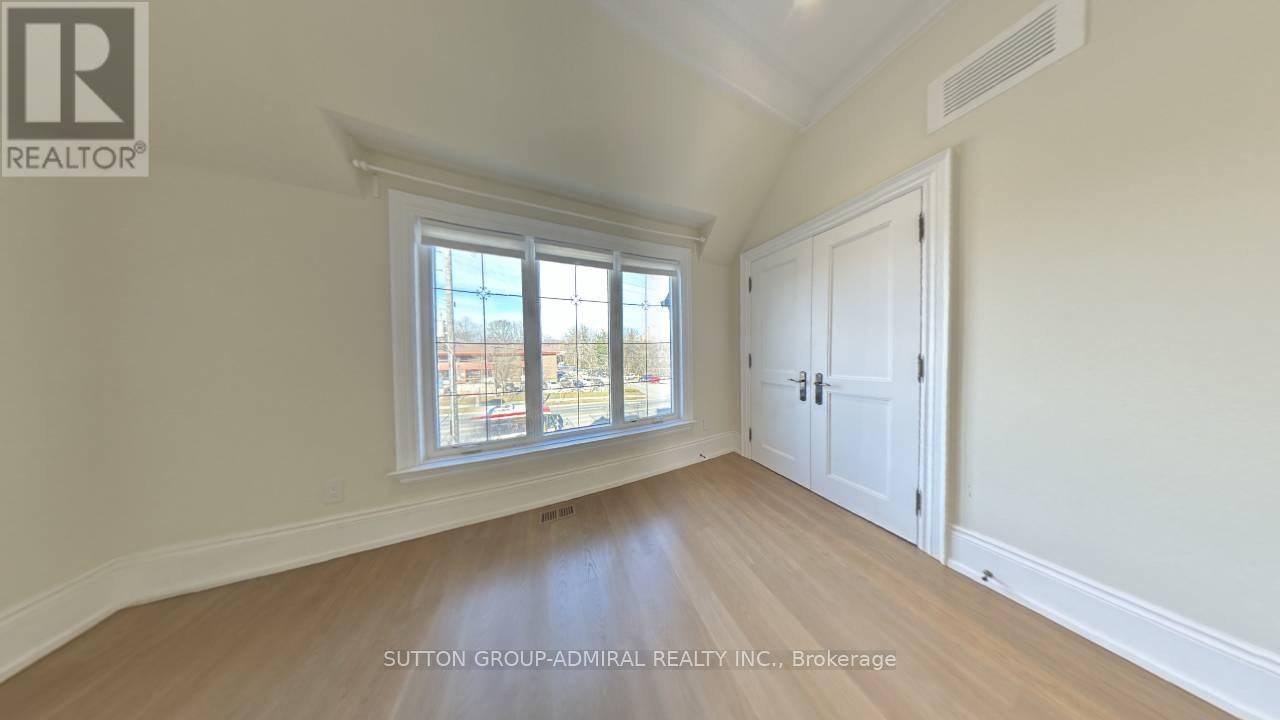 305 Finch Avenue E, Toronto, Ontario  M2N 4S3 - Photo 18 - C12769704