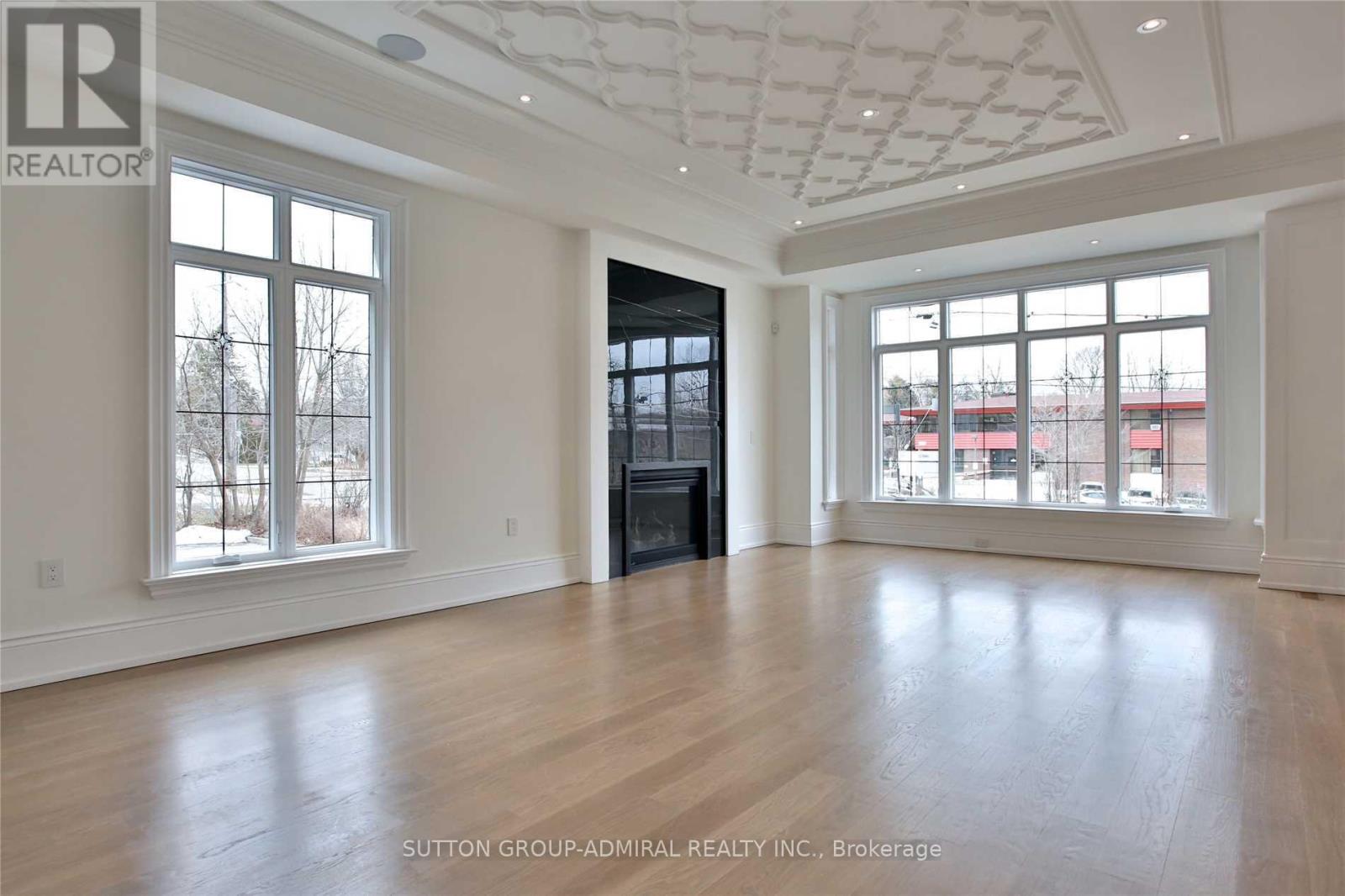 305 Finch Avenue E, Toronto, Ontario  M2N 4S3 - Photo 6 - C12769704