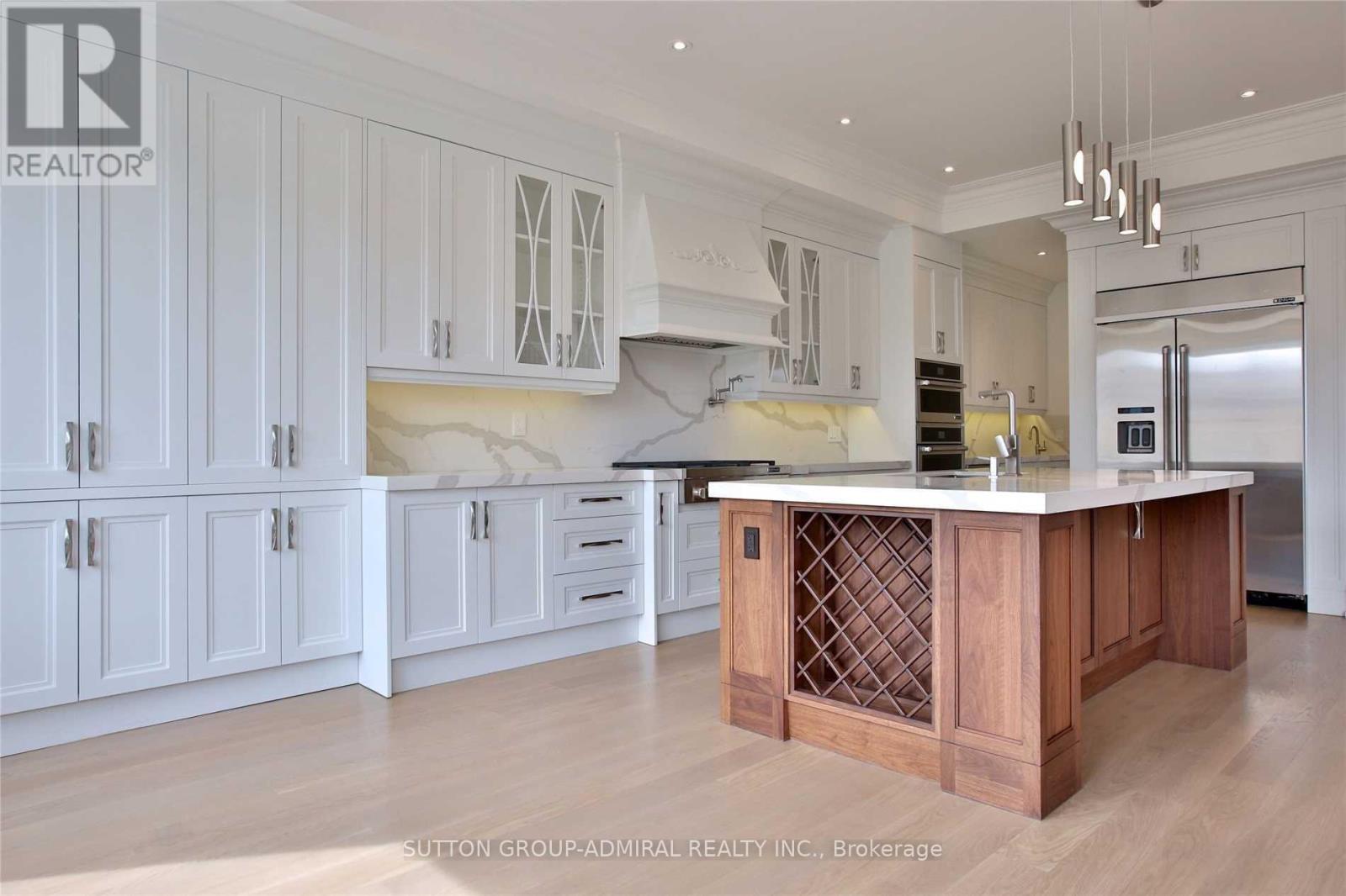 305 Finch Avenue E, Toronto, Ontario  M2N 4S3 - Photo 7 - C12769704