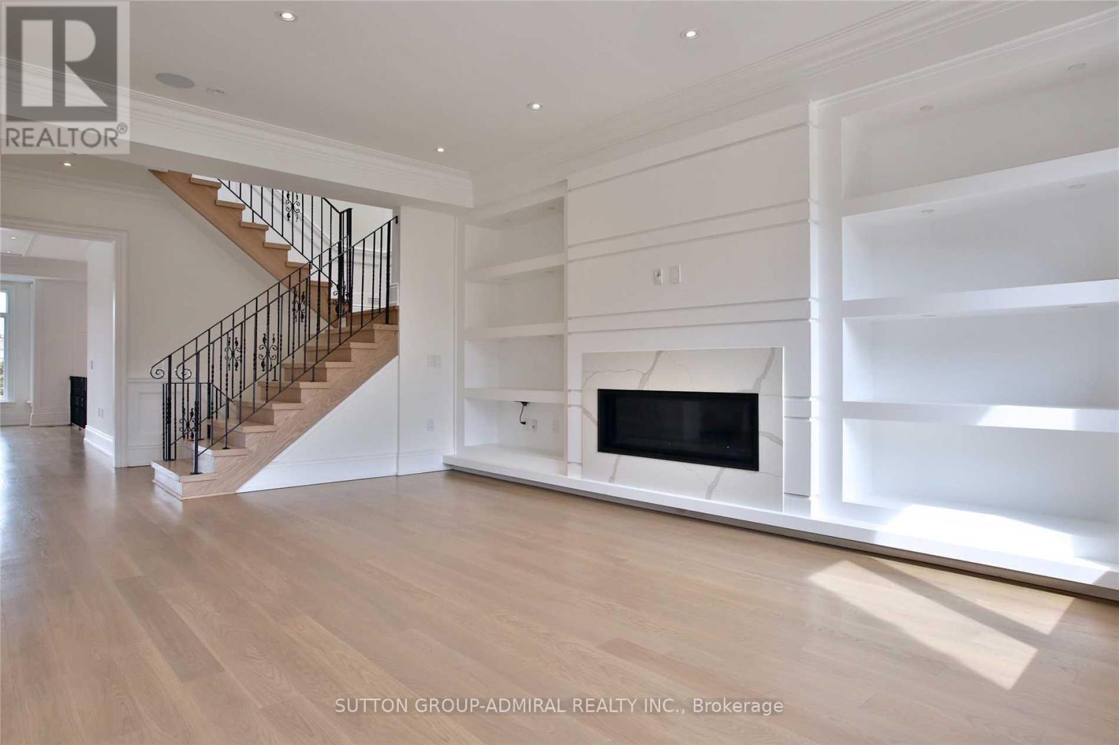 305 Finch Avenue E, Toronto, Ontario  M2N 4S3 - Photo 9 - C12769704