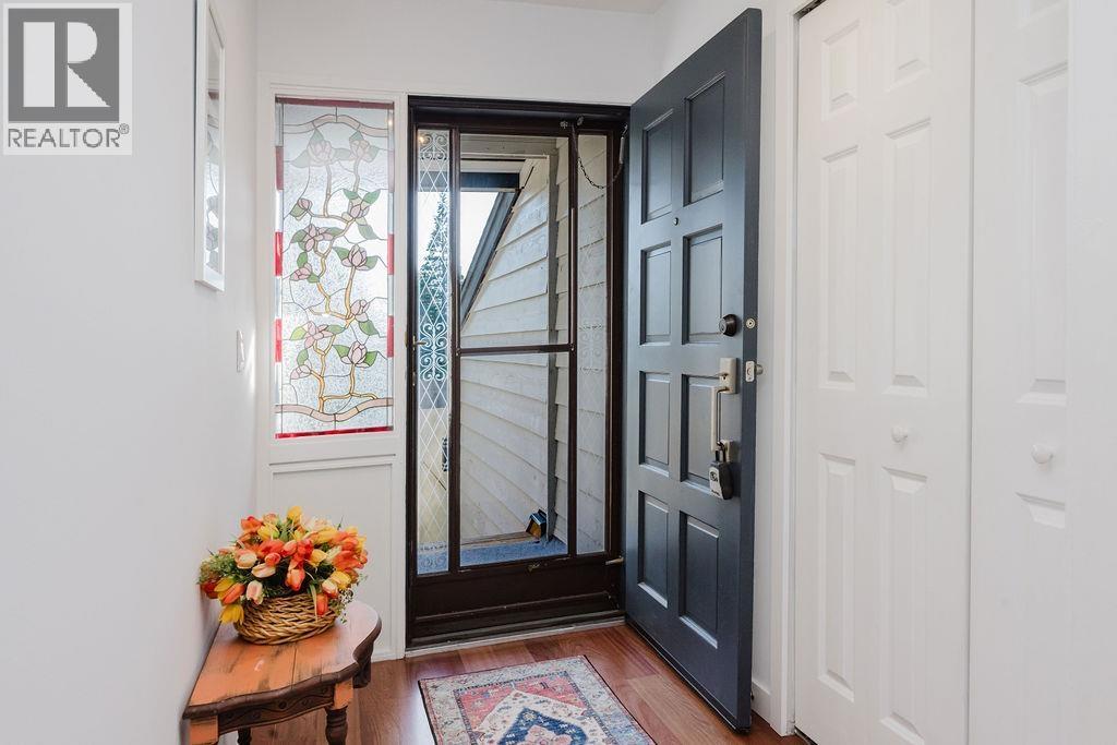 2016 Coach Road, Roberts Creek, British Columbia  V0N 2W6 - Photo 6 - R3087726