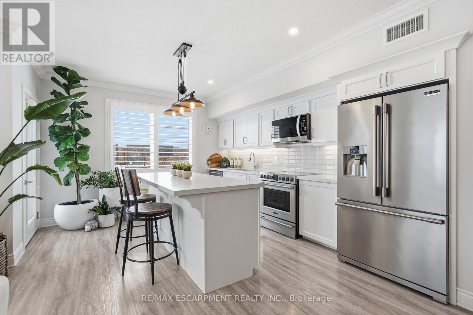 207 - 65 Haddington Street, Haldimand, Ontario  N3W 2H2 - Photo 17 - X12769702