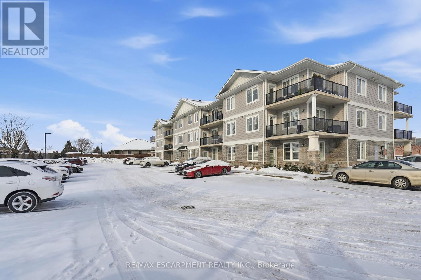 207 - 65 Haddington Street, Haldimand, Ontario  N3W 2H2 - Photo 3 - X12769702