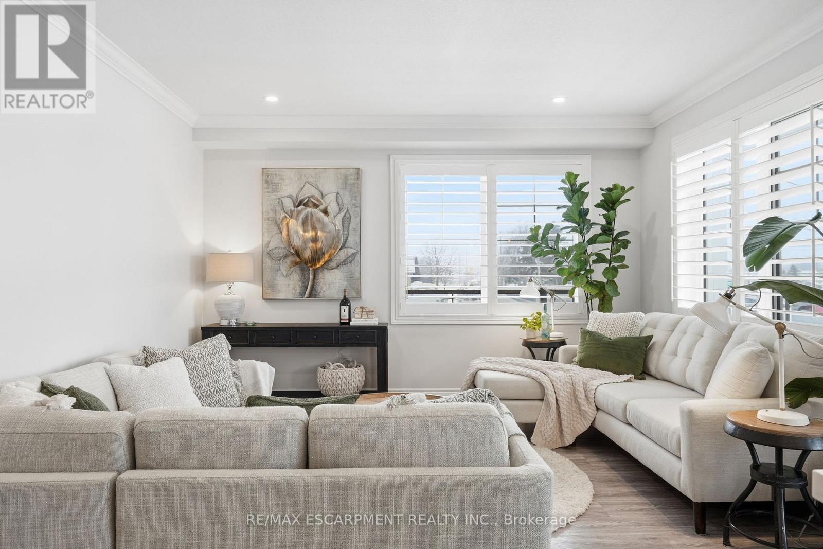 207 - 65 Haddington Street, Haldimand, Ontario  N3W 2H2 - Photo 7 - X12769702