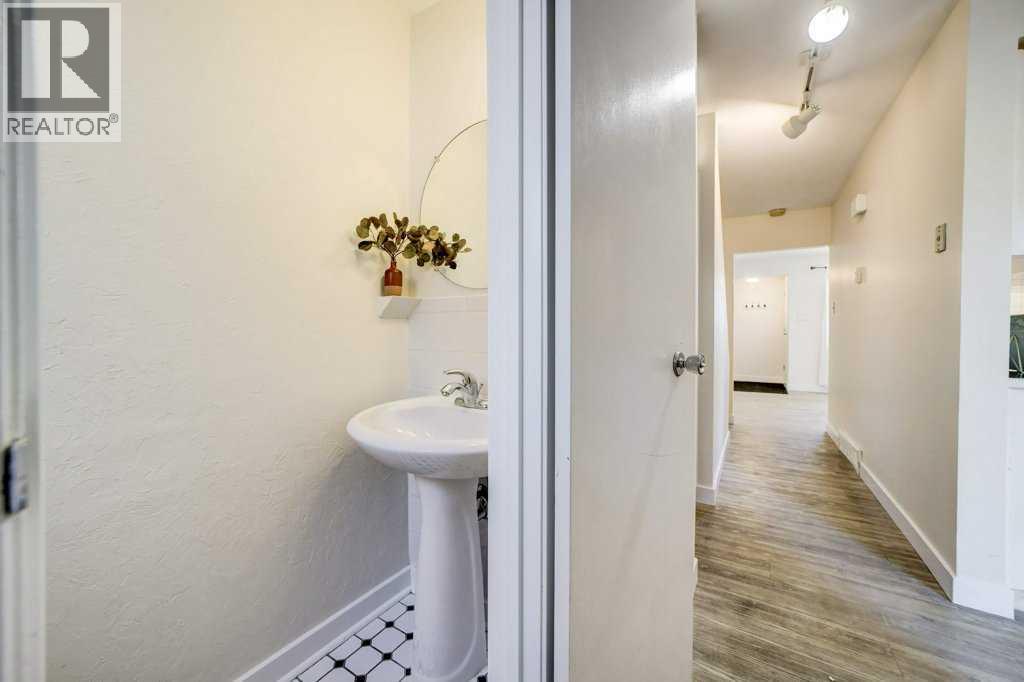 3511 Forestry Avenue S, Lethbridge, Alberta  T1K 3L2 - Photo 12 - A2282891