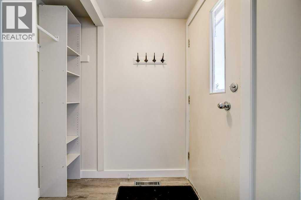 3511 Forestry Avenue S, Lethbridge, Alberta  T1K 3L2 - Photo 4 - A2282891