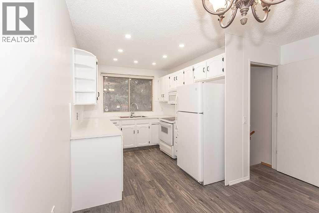 1852 Lynnover Road Se, Calgary, Alberta  T2C 1P2 - Photo 5 - A2273675