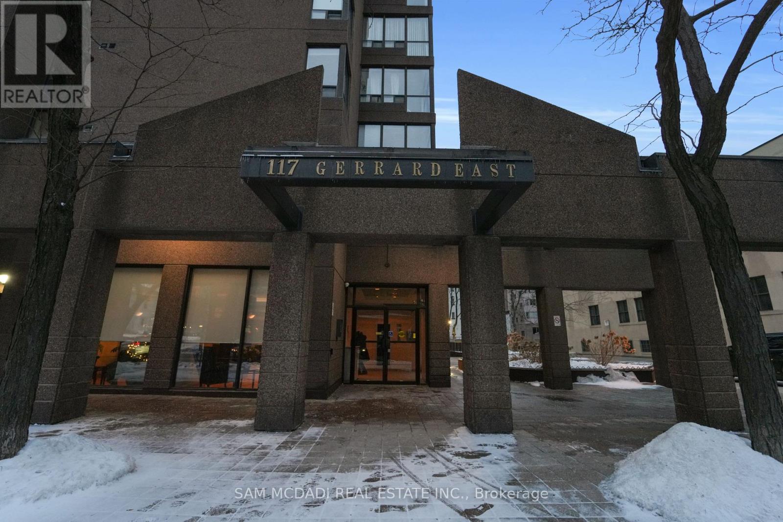 613 - 117 Gerrard Street E, Toronto, Ontario  M5B 2L4 - Photo 2 - C12769706