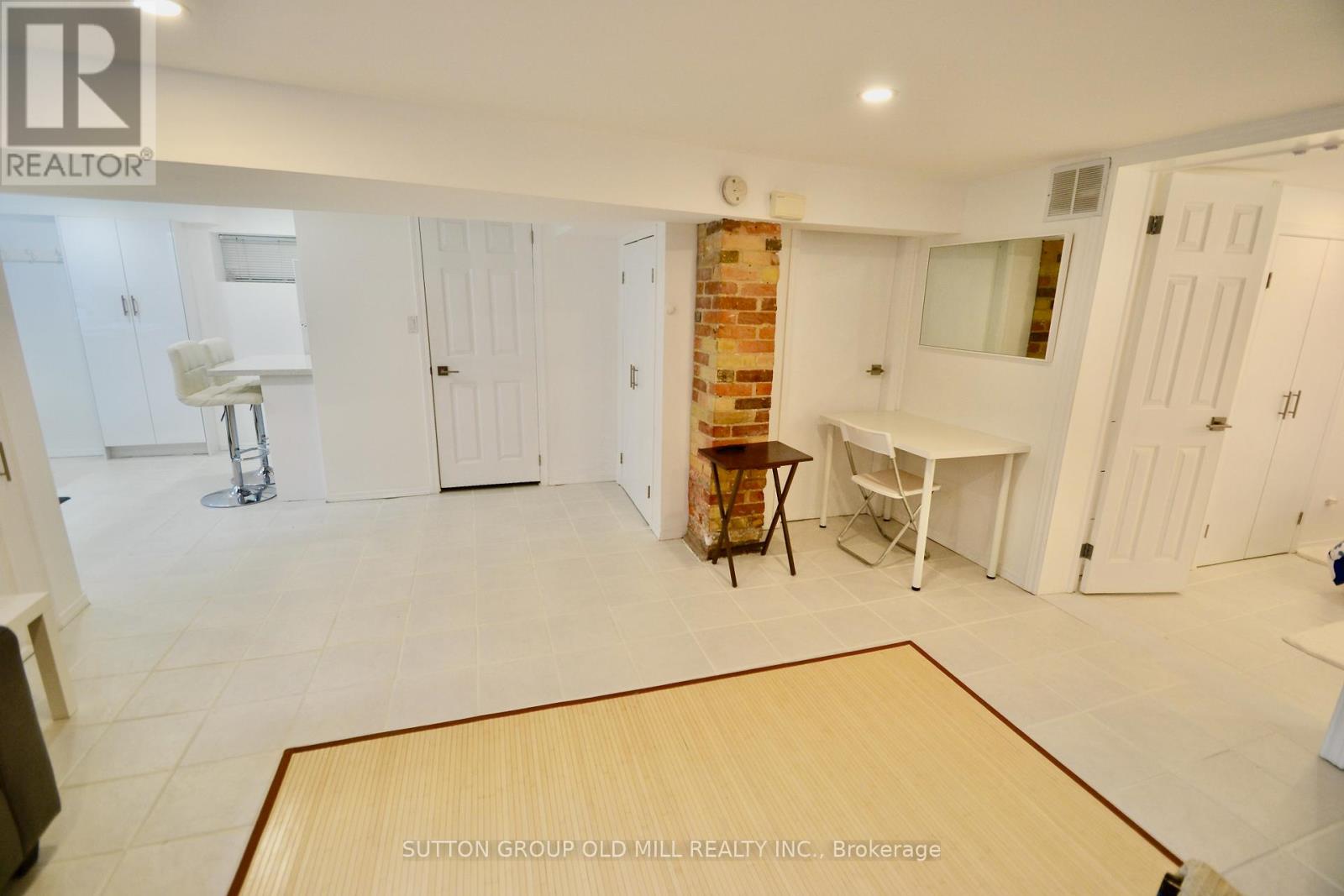 Lower - 180 Madison Avenue, Toronto, Ontario  M5R 2S5 - Photo 15 - C12769738