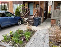 LOWER - 180 MADISON AVENUE, Toronto, Ontario