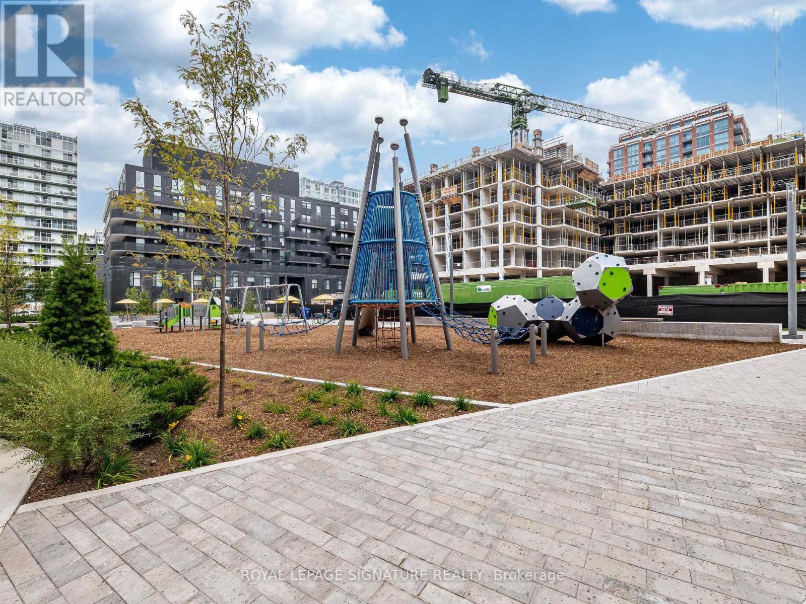 525 - 8 Tippett Road, Toronto, Ontario  M3H 0E7 - Photo 39 - C12769744