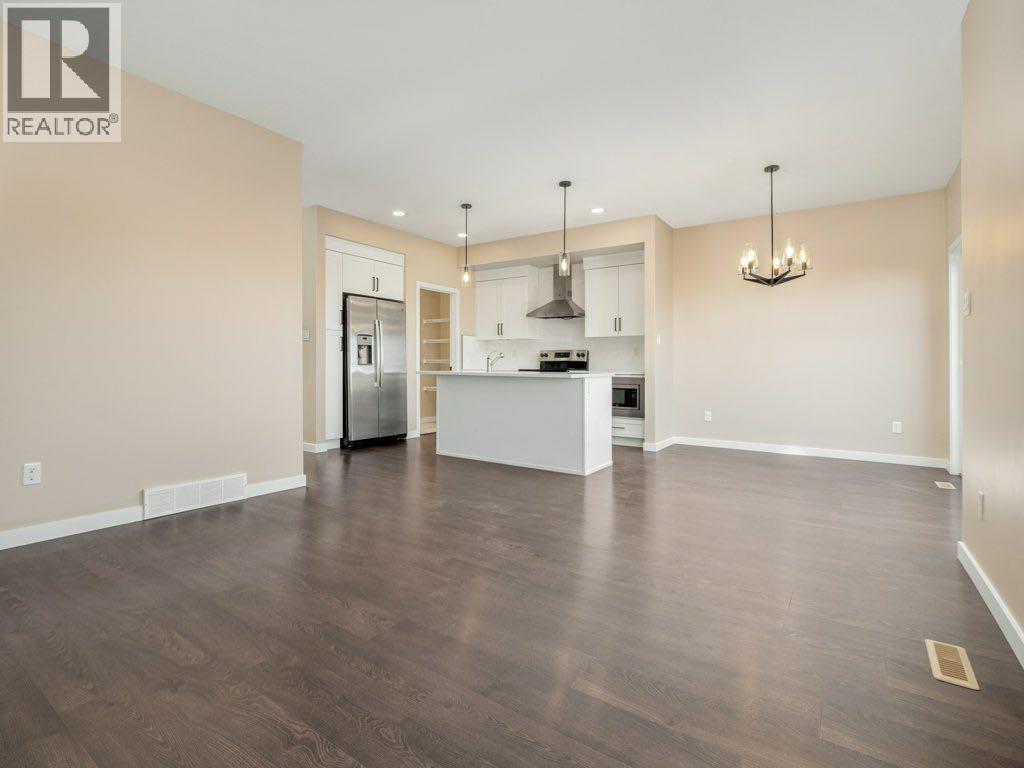 947 41 Avenue N, Lethbridge, Alberta  T1H 7G9 - Photo 22 - A2270387