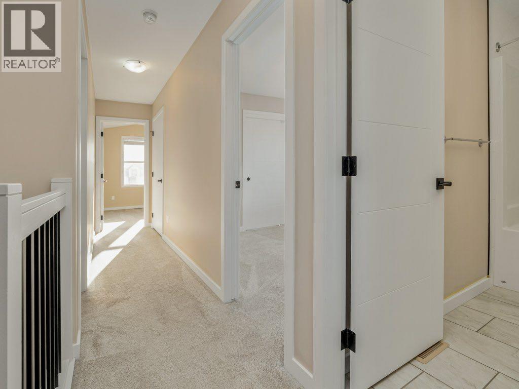 947 41 Avenue N, Lethbridge, Alberta  T1H 7G9 - Photo 24 - A2270387