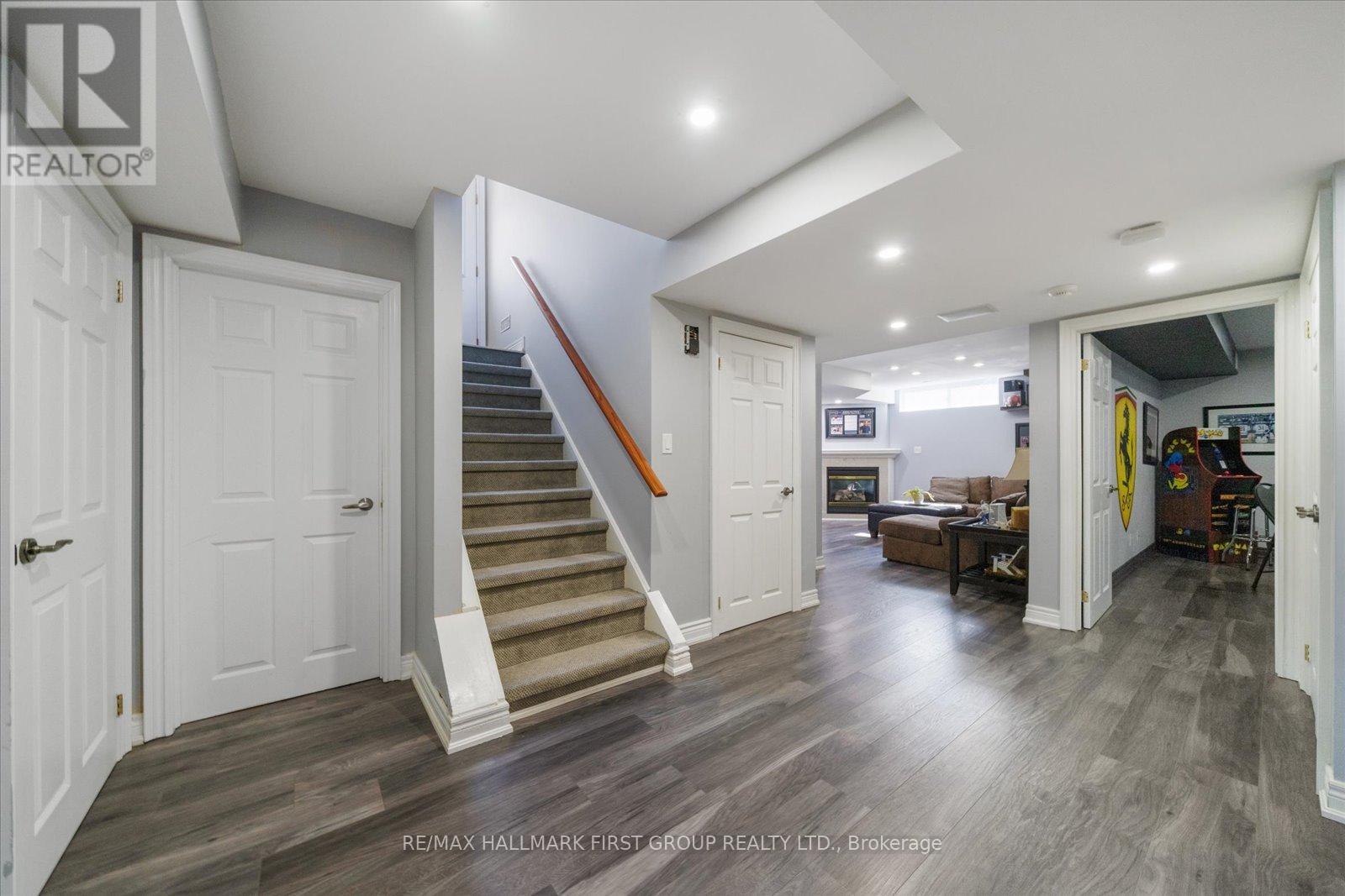 60 Brenda Crescent, Toronto, Ontario  M1K 3C6 - Photo 27 - E12769728