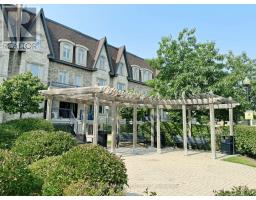 215 - 320 JOHN STREET, Markham, Ontario