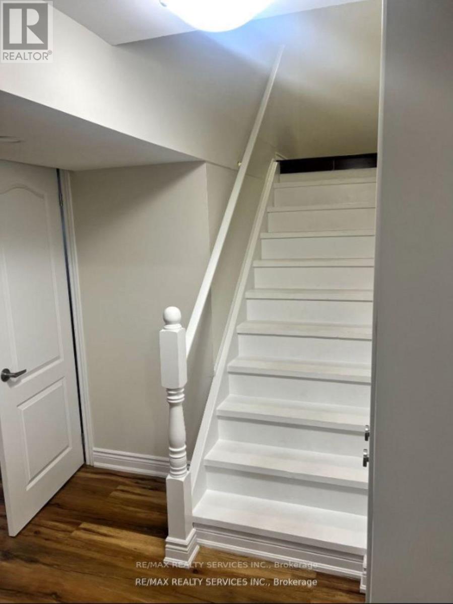 Bsmt - 18 Treegrove Crescent, Brampton (Fletcher's Meadow), Ontario  L7A 3X8 - Photo 3 - W12769730