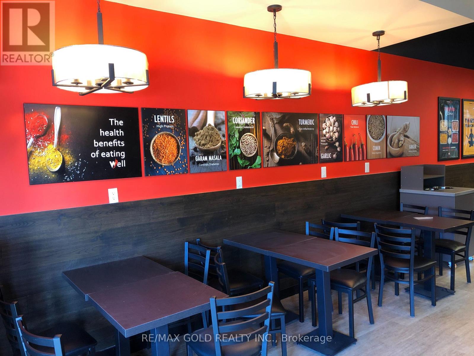 247 King Street N, Waterloo, Ontario  N2J 2Y8 - Photo 2 - X12769748